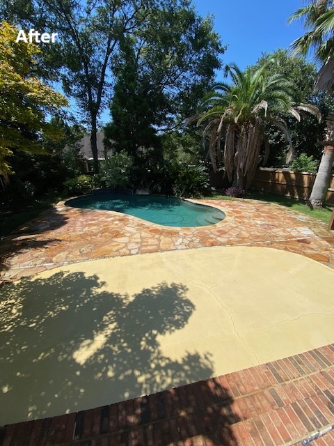 Surface Washing Travertine & Concrete Pool Area in Daphne, AL