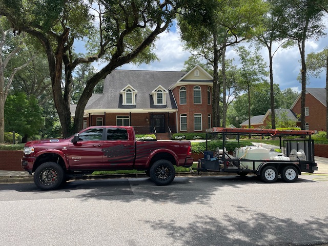 Top Daphne Alabama Expert  Pressure Washing Company Completes another Roof Cleaning